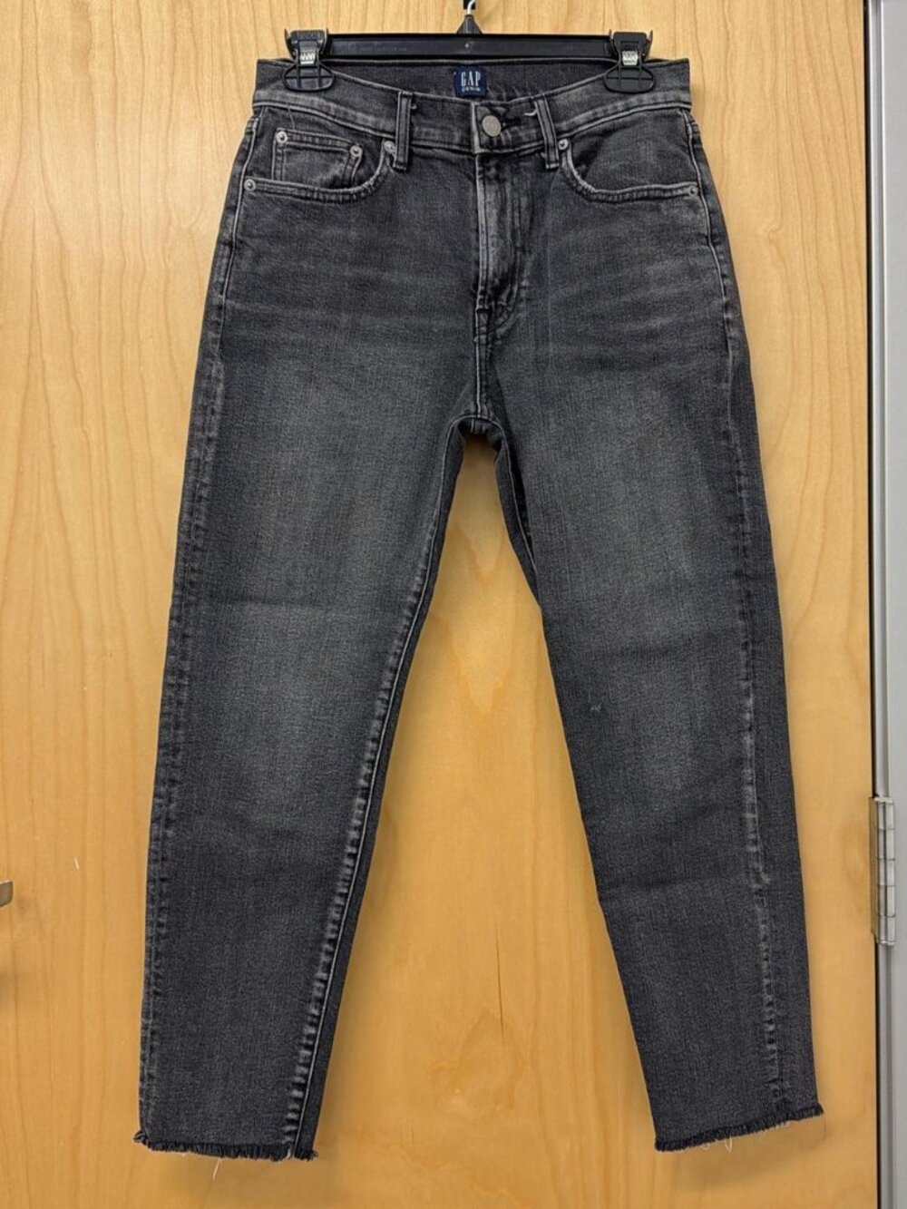 Gap Women's Black and Grey Jeans